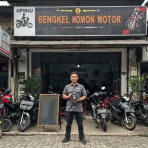 Bengkel Momon Motor